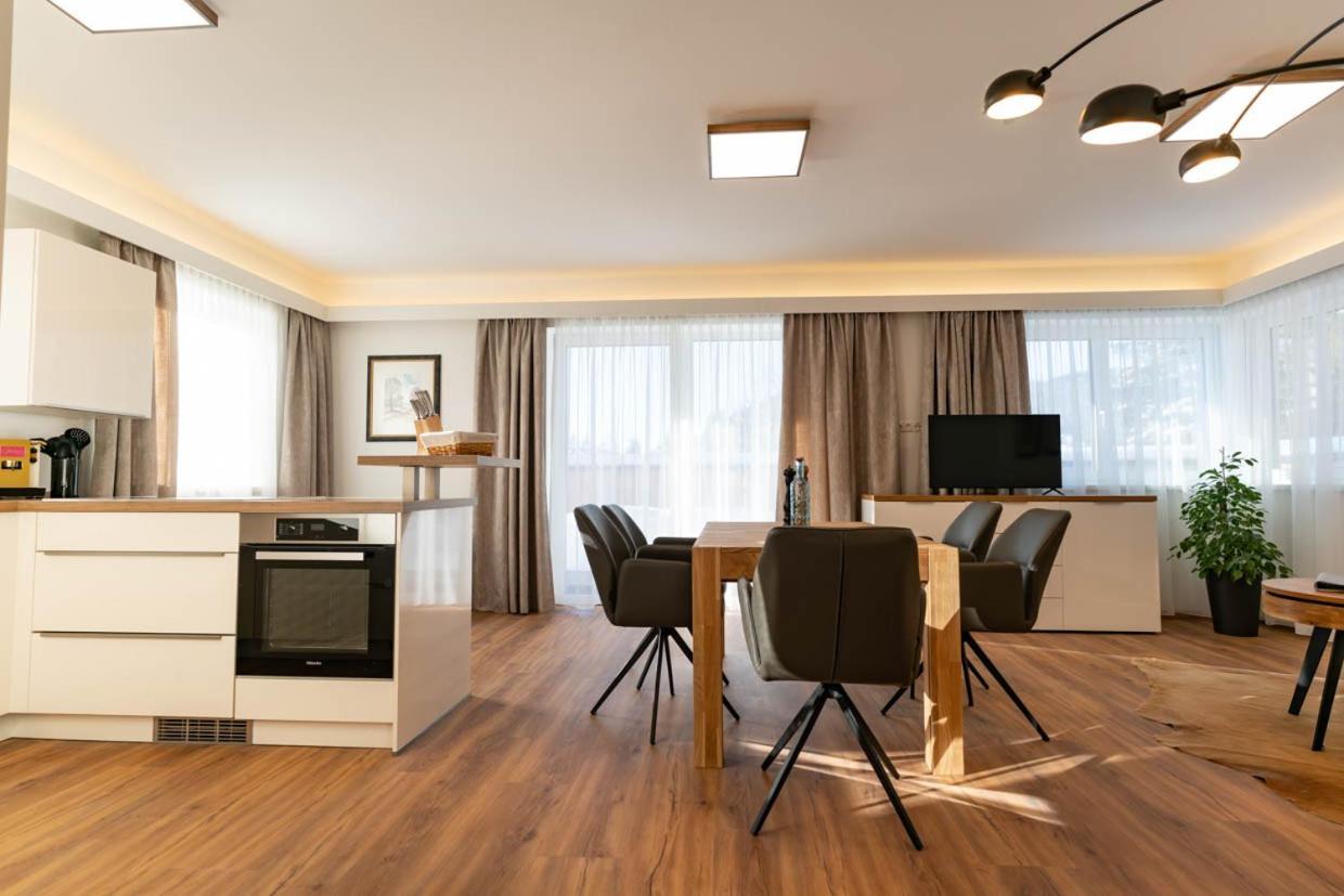 Waldrand Apartments รัมเซา อัม ดาคชไตน์ ภายนอก รูปภาพ