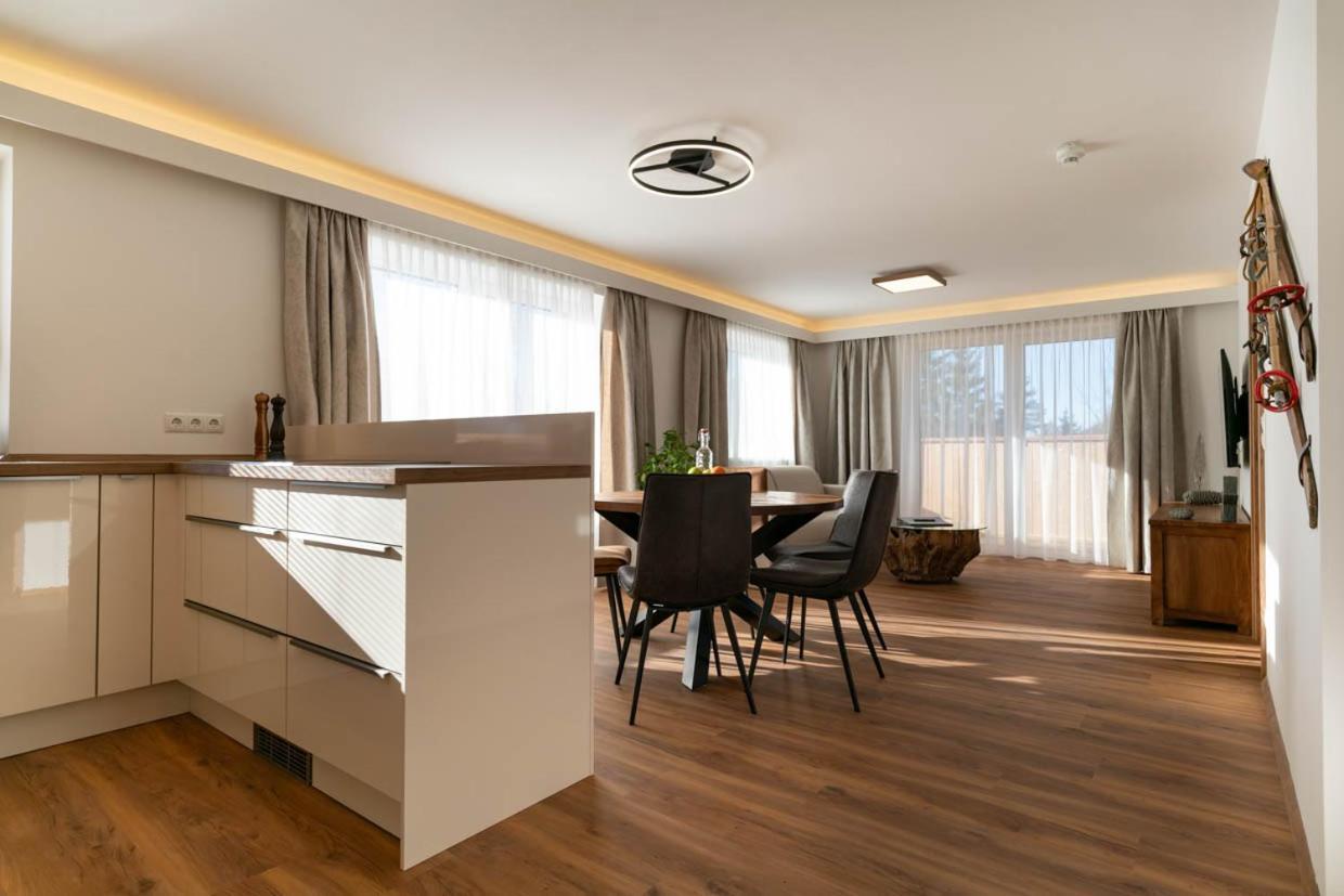 Waldrand Apartments รัมเซา อัม ดาคชไตน์ ภายนอก รูปภาพ
